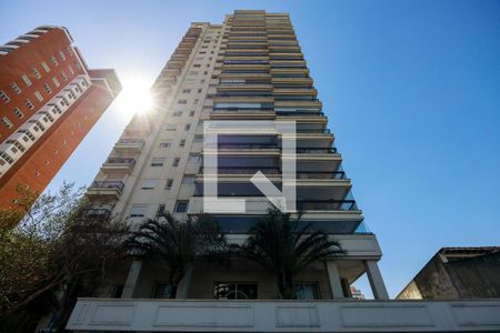 Apartamento à venda com 250m², 4 quartos e 6 vagasFachada