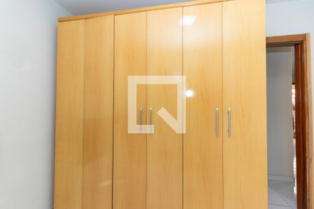 Apartamento à venda com 47m², 2 quartos e 1 vagaQuarto 2 - Armários