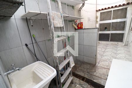 Casa para alugar com 180m², 3 quartos e 1 vagaÁrea de Serviço