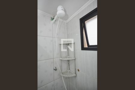 Apartamento à venda com 70m², 2 quartos e 1 vaga Apartamento à venda com 70m², 2 quartos e 1 vagaChuveiro do Banheiro