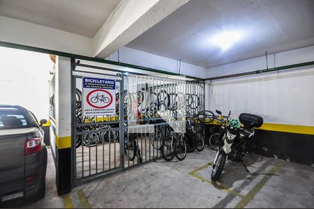 Apartamento à venda com 70m², 2 quartos e 1 vaga Apartamento à venda com 70m², 2 quartos e 1 vagaBicicletário