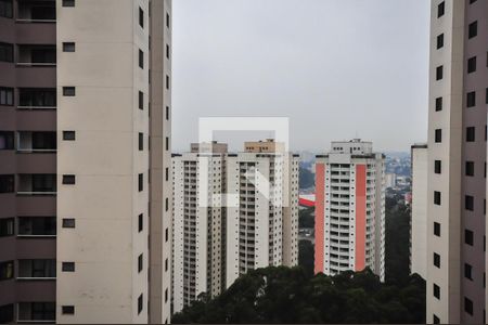 Apartamento à venda com 70m², 2 quartos e 1 vaga Apartamento à venda com 70m², 2 quartos e 1 vagaVista do Quarto 2