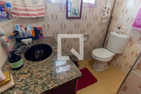 Banheiro da Suíte de casa à venda com 3 quartos, 300m² em Vila Bela, São Paulo