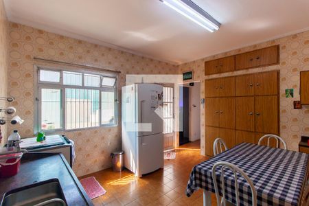 Casa à venda com 300m², 3 quartos e 3 vagas Casa à venda com 300m², 3 quartos e 3 vagasCozinha