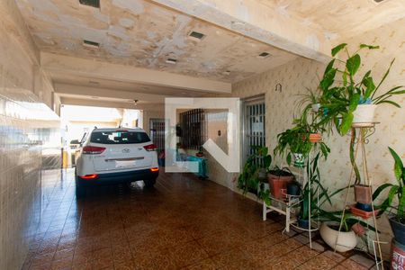 Casa à venda com 300m², 3 quartos e 3 vagas Casa à venda com 300m², 3 quartos e 3 vagasGaragem