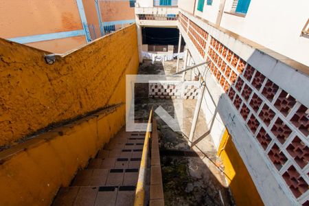 Casa à venda com 300m², 3 quartos e 3 vagas Casa à venda com 300m², 3 quartos e 3 vagasÁrea externa