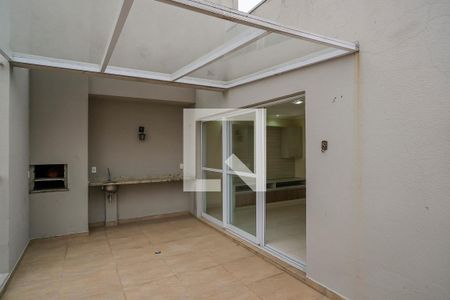 Apartamento à venda com 136m², 2 quartos e 2 vagasVaranda segundo andar