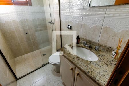 Casa para alugar com 250m², 5 quartos e 5 vagas Casa para alugar com 250m², 5 quartos e 5 vagasBanheiro da Suíte 2