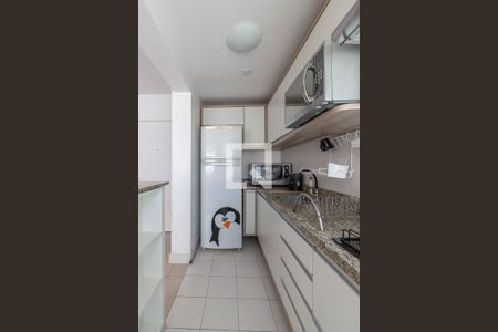 Apartamento à venda com 69m², 2 quartos e 1 vaga Apartamento à venda com 69m², 2 quartos e 1 vagaCozinha e Área de Serviço