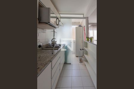 Apartamento à venda com 69m², 2 quartos e 1 vaga Apartamento à venda com 69m², 2 quartos e 1 vagaCozinha e Área de Serviço