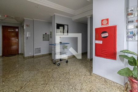 Apartamento à venda com 62m², 3 quartos e 1 vaga Apartamento à venda com 62m², 3 quartos e 1 vagahall de entrada_3