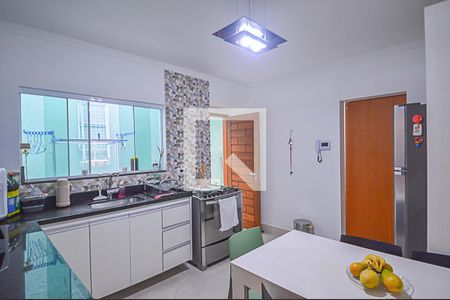 Casa à venda com 125m², 3 quartos e 2 vagasCozinha