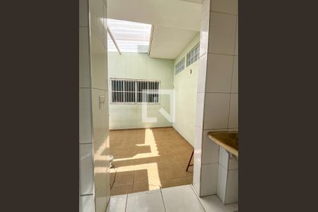 Casa para alugar com 179m², 3 quartos e 2 vagas Casa para alugar com 179m², 3 quartos e 2 vagasÁrea de Serviço