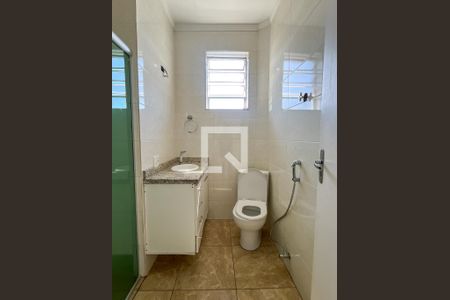 Casa para alugar com 179m², 3 quartos e 2 vagas Casa para alugar com 179m², 3 quartos e 2 vagasBanheiro