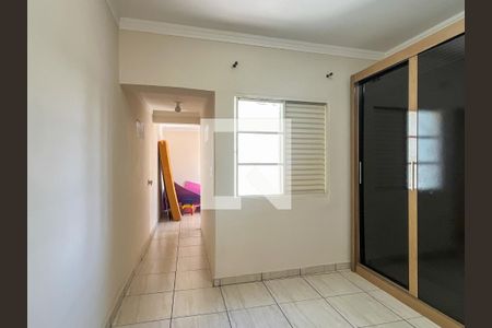 Casa para alugar com 179m², 3 quartos e 2 vagas Casa para alugar com 179m², 3 quartos e 2 vagasQuarto 2