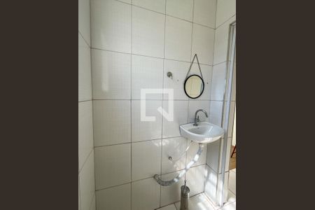 Casa para alugar com 179m², 3 quartos e 2 vagas Casa para alugar com 179m², 3 quartos e 2 vagasBanheiro externo