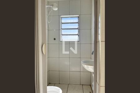 Casa para alugar com 179m², 3 quartos e 2 vagas Casa para alugar com 179m², 3 quartos e 2 vagasBanheiro externo