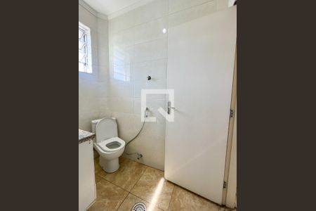 Casa para alugar com 179m², 3 quartos e 2 vagas Casa para alugar com 179m², 3 quartos e 2 vagasBanheiro