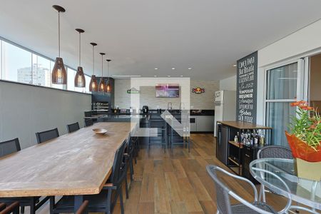 Apartamento à venda com 215m², 4 quartos e 3 vagasÁrea comum