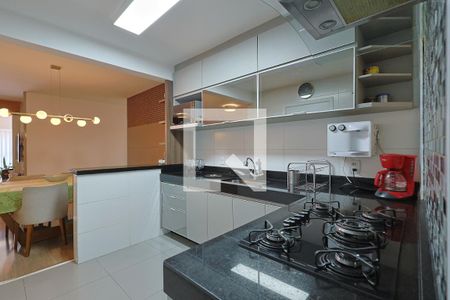 Apartamento à venda com 215m², 4 quartos e 3 vagasCozinha