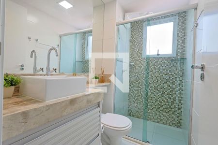 Apartamento à venda com 215m², 4 quartos e 3 vagasBanheiro