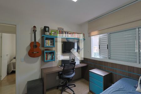 Apartamento à venda com 215m², 4 quartos e 3 vagasQuarto 2
