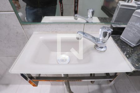 Casa à venda com 120m², 6 quartos e 1 vagaBanheiro 3