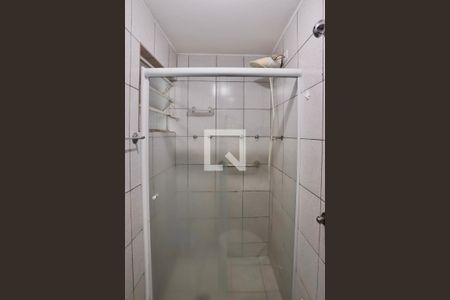 Casa à venda com 120m², 6 quartos e 1 vagaBanheiro 2