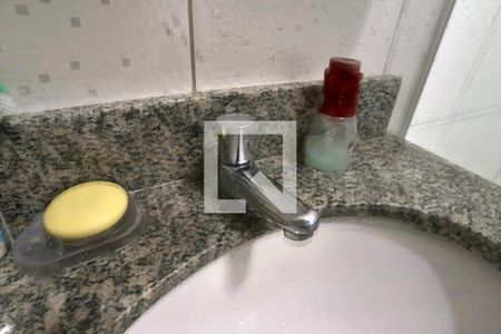 Casa à venda com 120m², 6 quartos e 1 vagaBanheiro 1