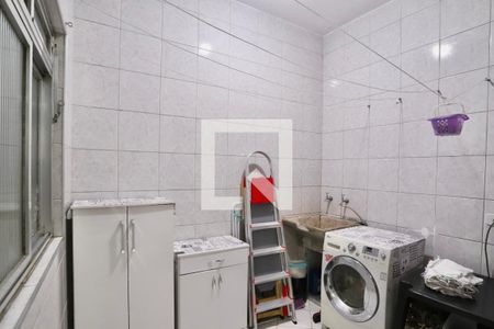 Casa à venda com 120m², 6 quartos e 1 vagaLavanderia 3