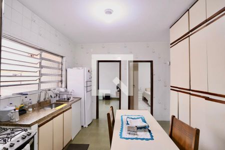 Casa à venda com 120m², 6 quartos e 1 vagaCozinha 1