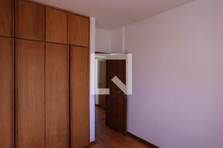 Apartamento para alugar com 70m², 3 quartos e 1 vagaQuarto 2