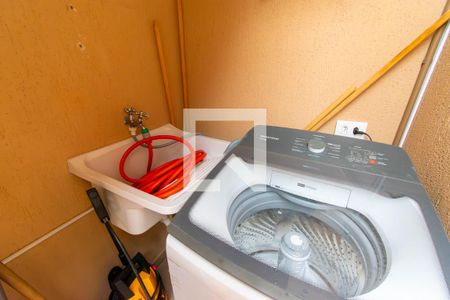 Casa à venda com 150m², 3 quartos e 1 vaga Casa à venda com 150m², 3 quartos e 1 vagaÁrea de Serviço
