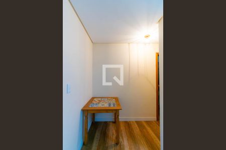 Casa à venda com 150m², 3 quartos e 1 vaga Casa à venda com 150m², 3 quartos e 1 vagaHall dos Quartos