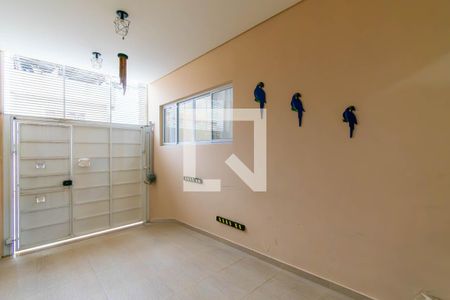 Casa à venda com 150m², 3 quartos e 1 vaga Casa à venda com 150m², 3 quartos e 1 vagaGaragem