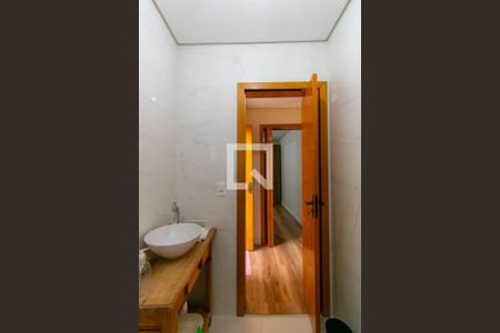 Casa à venda com 150m², 3 quartos e 1 vaga Casa à venda com 150m², 3 quartos e 1 vagaBanheiro 2