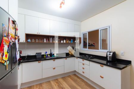 Casa à venda com 150m², 3 quartos e 1 vaga Casa à venda com 150m², 3 quartos e 1 vagaCozinha