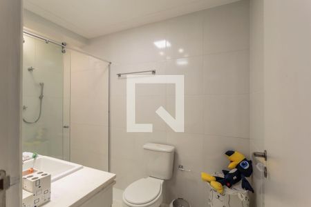 Casa de condomínio à venda com 210m², 4 quartos e 3 vagasBanheiro da Suíte 2