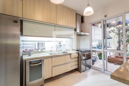 Casa de condomínio à venda com 210m², 4 quartos e 3 vagasCozinha