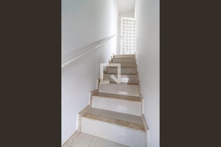 Apartamento à venda com 120m², 3 quartos e 1 vagaEscada