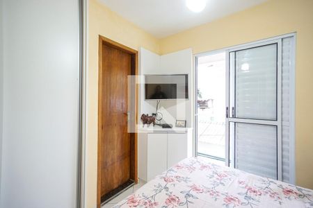 Casa de condomínio à venda com 125m², 3 quartos e 2 vagasSuíte