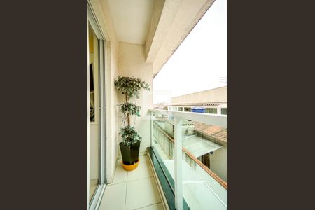 Casa de condomínio à venda com 125m², 3 quartos e 2 vagasVaranda Suíte