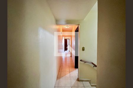 Casa à venda com 130m², 3 quartos e 1 vagaCorredor Quartos