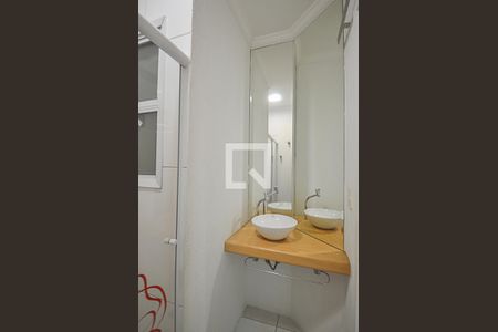 Apartamento à venda com 100m², 2 quartos e 2 vagas Apartamento à venda com 100m², 2 quartos e 2 vagasBanheiro