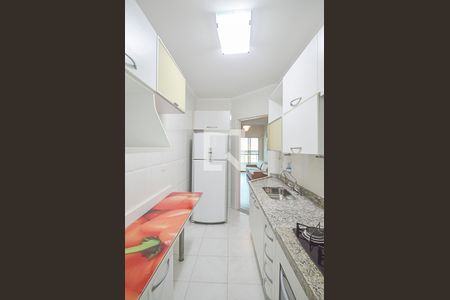 Apartamento à venda com 100m², 2 quartos e 2 vagas Apartamento à venda com 100m², 2 quartos e 2 vagasCozinha