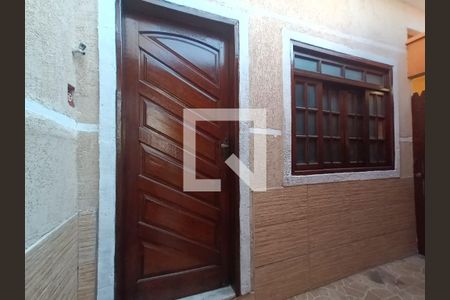 Casa à venda com 99m², 2 quartos e sem vagaEntrada