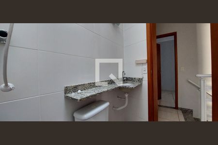 Casa para alugar com 112m², 3 quartos e 2 vagasBanheiro 2