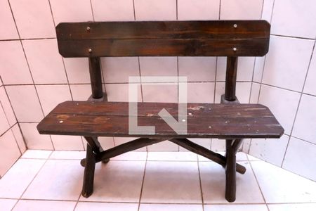 Casa para alugar com 100m², 2 quartos e 1 vagaQuintal