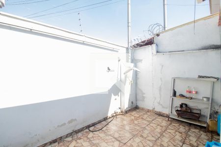 Casa à venda com 90m², 2 quartos e 1 vaga Casa à venda com 90m², 2 quartos e 1 vagaÁrea externa