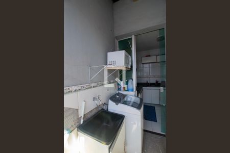 Casa à venda com 90m², 2 quartos e 1 vaga Casa à venda com 90m², 2 quartos e 1 vagaÁrea de Serviço